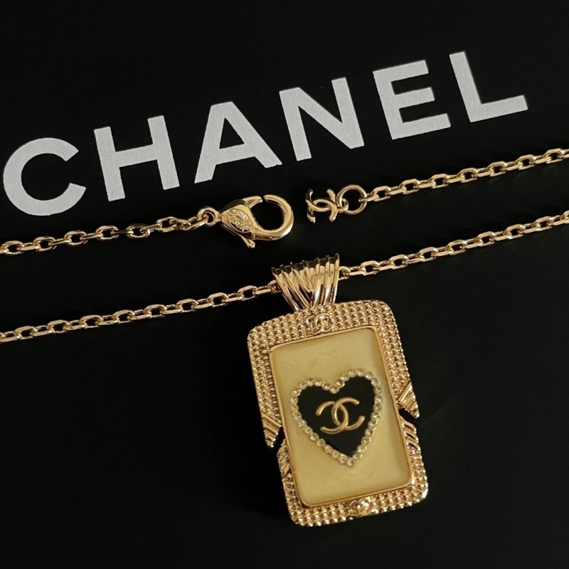 Chanel Necklaces